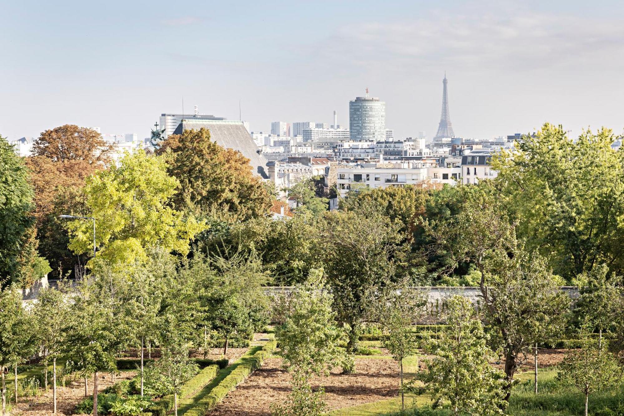 Domaine De La Reine Margot Paris-Issy - Mgallery Collection Issy-les-Moulineaux Bagian luar foto